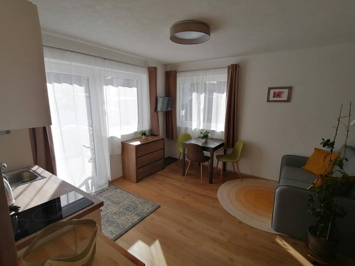 Bergperle Apartments & Mountain Sport 弗利斯 外观 照片